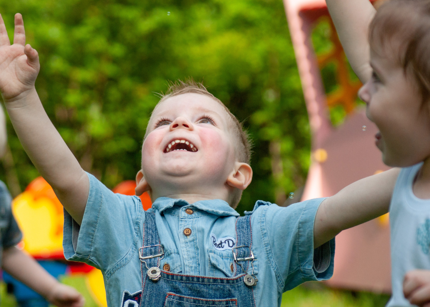 «Загляни в глаза ребенка» — проект Дома ребенка и фотографов в Краеведческом музее