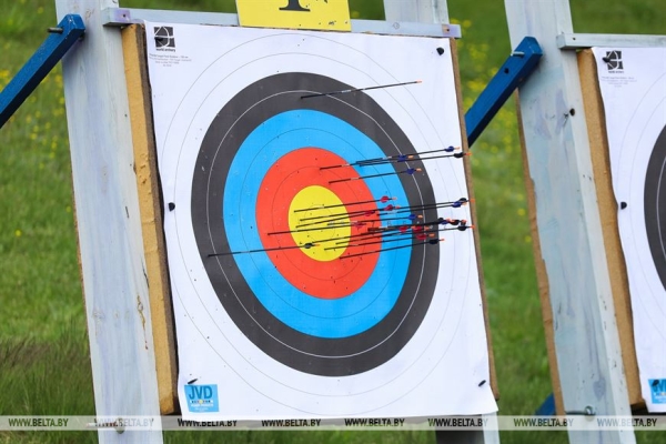 Сильнейшие лучники страны открыли сезон в Бресте Сильнейшие лучники страны открыли сезон в Бресте