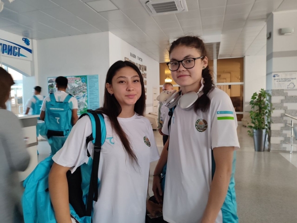 «Спасибо за организацию Игр стран СНГ». Сборную Узбекистана по гандболу тепло встретили в Бресте «Спасибо за организацию Игр стран СНГ». Сборную Узбекистана по гандболу тепло встретили в Бресте