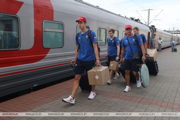 «Приятно до слез». Сборную России по плаванию душевно встретили в Бресте «Приятно до слез». Сборную России по плаванию душевно встретили в Бресте