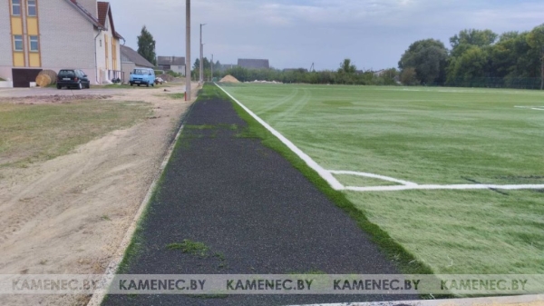 До и после. Предлагаем посмотреть на изменения Каменецкого стадиона «Колос» после обновления До и после. Предлагаем посмотреть на изменения Каменецкого стадиона «Колос» после обновления