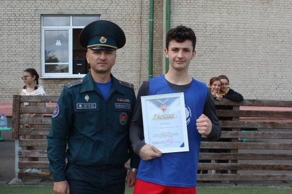 Соревнования по мини-футболу прошли в 19-й средней школе г. Бреста Соревнования по мини-футболу прошли в 19-й средней школе г. Бреста