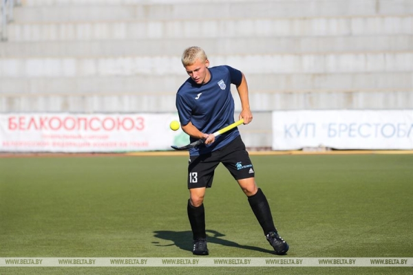 Как брестский «Строитель» завоевывает трофеи и любовь болельщиков Как брестский «Строитель» завоевывает трофеи и любовь болельщиков