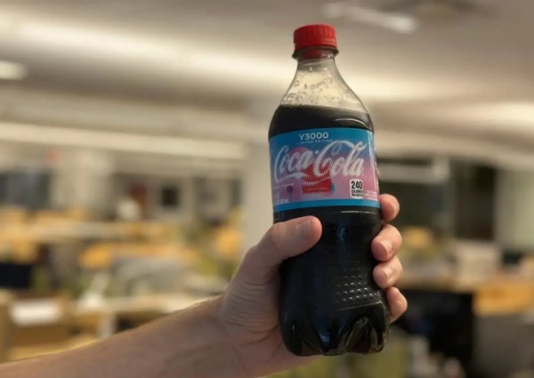 Созданная искусственным интеллектом Coca-Cola Y3000 оказалась невкусной Созданная искусственным интеллектом Coca-Cola Y3000 оказалась невкусной